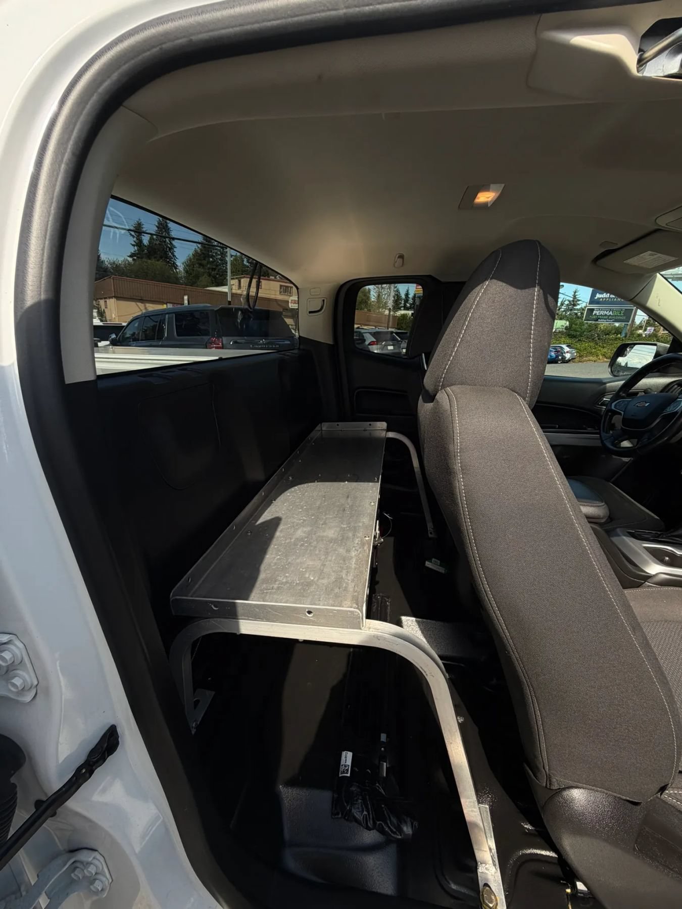 Used 2022 Chevrolet Colorado LT w/ Fleet Safety Package AWD/4WD image 22