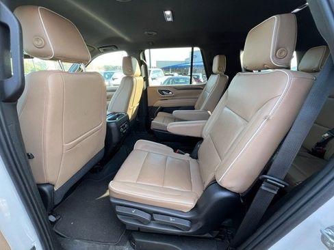 Used 2021 Chevrolet Tahoe Premier image 11