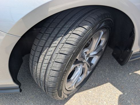 Used 2024 Honda Accord EX image 21