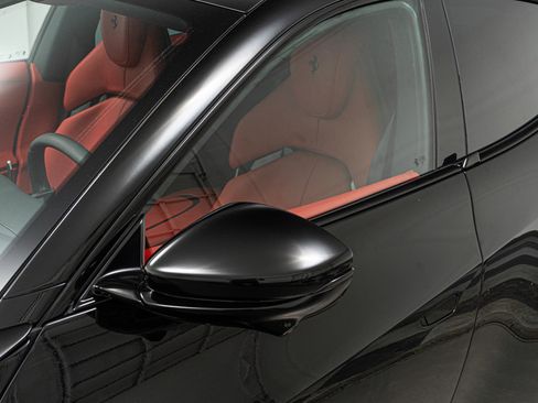 Used 2025 Ferrari Purosangue -Only 625 Miles, Rosso Ferrari image 35