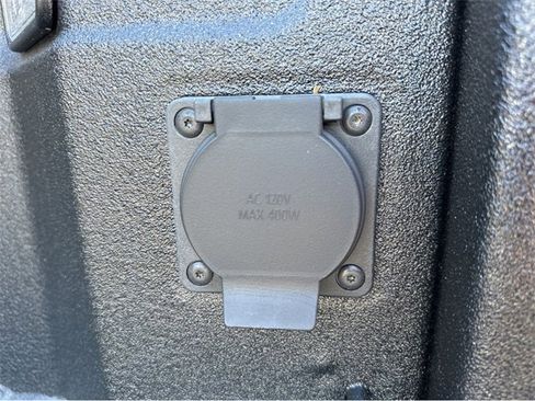 New 2024 GMC Hummer EV 3X w/ Extreme Off-Road Package image 33