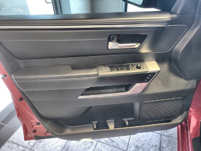 Used 2022 Toyota Tundra Platinum w/ Advanced Package AWD/4WD image 13