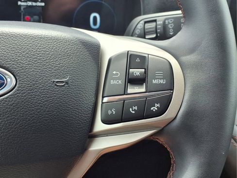 New 2026 Ford Explorer Active AWD/4WD image 14
