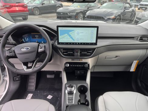 New 2026 Ford Escape Platinum w/ Premium Technology Package image 17