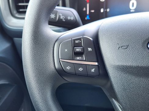 Used 2025 Ford Maverick XL image 19