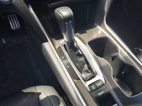 Certified 2022 Honda Accord Sport image 25