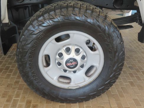 Used 2018 GMC Sierra 2500 4x4 Crew Cab image 8