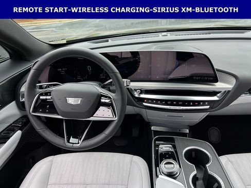 Used 2025 Cadillac Lyriq Luxury RWD image 13