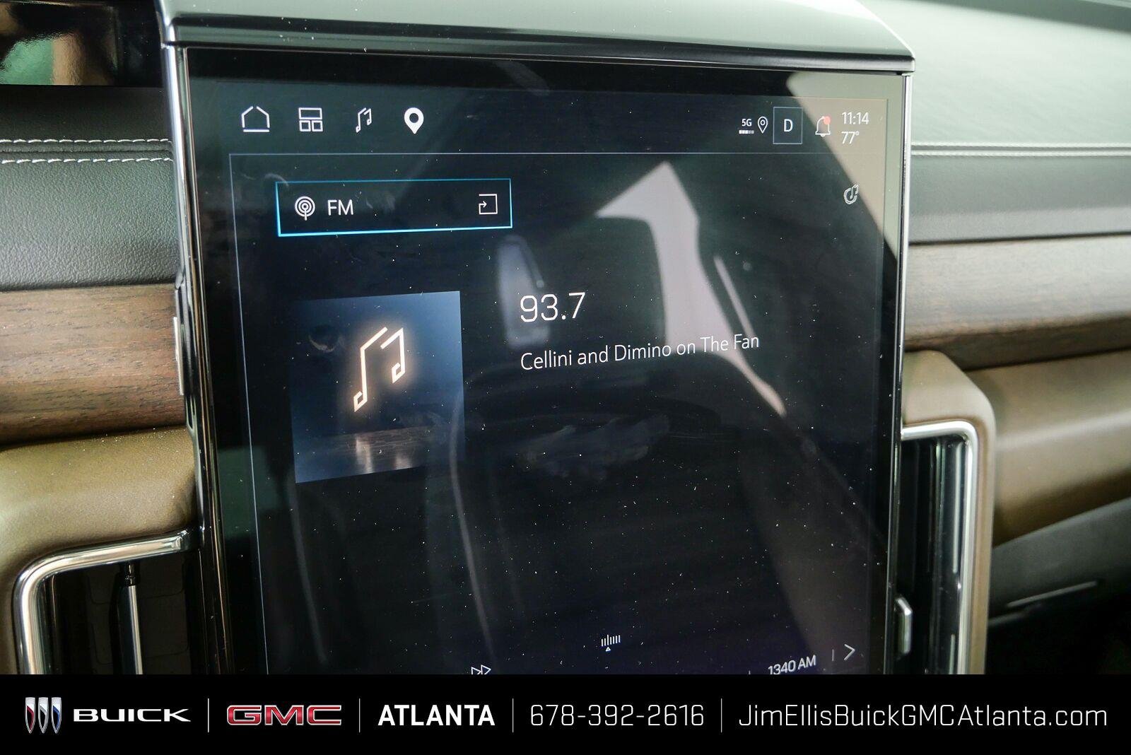 Used 2025 GMC Yukon XL Denali Ultimate w/ LPO, Floor Liner Package AWD/4WD image 15