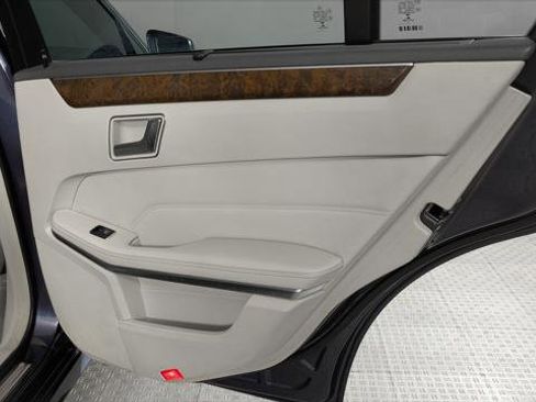 Used 2014 Mercedes-Benz E 350 4MATIC Wagon w/ Premium 1 Package image 22