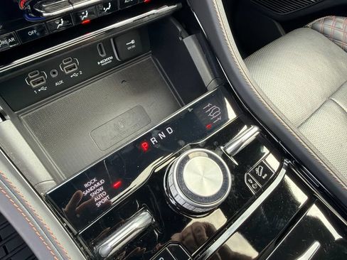 Used 2023 Jeep Grand Cherokee Summit AWD/4WD image 27