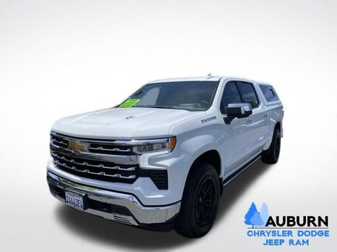 Used 2025 Chevrolet Silverado 1500 LTZ w/ Technology Package AWD/4WD image 3