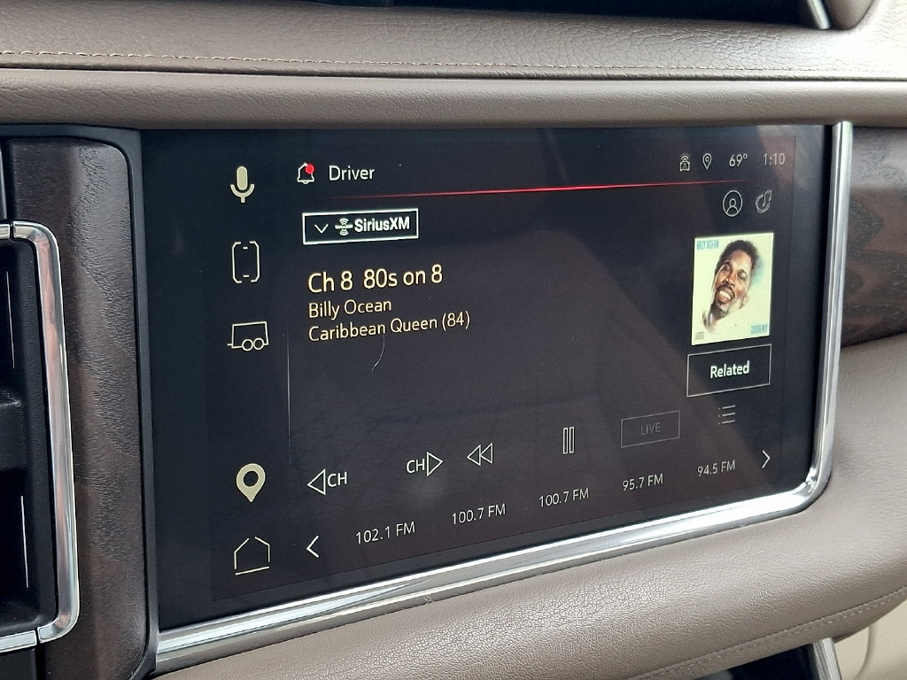 Used 2023 GMC Yukon Denali AWD/4WD image 4