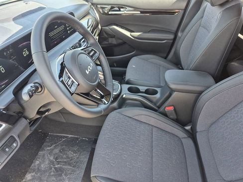 New 2026 Kia Seltos S AWD/4WD image 6