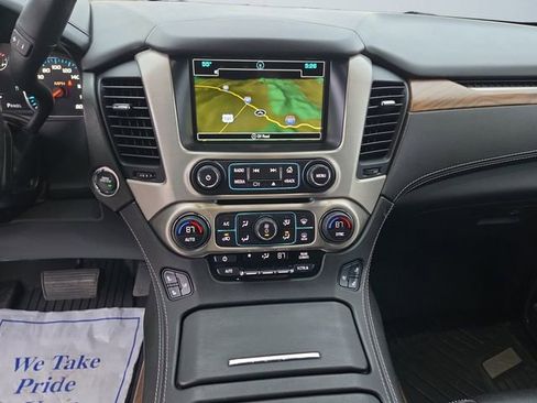 Used 2020 GMC Yukon Denali AWD/4WD image 11