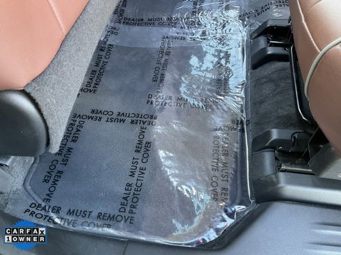 Used 2020 Buick Enclave Avenir w/ Avenir Technology Package image 28