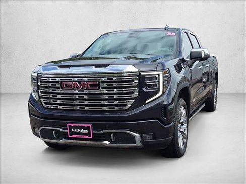 Used 2024 GMC Sierra 1500 Denali w/ Denali Reserve Package AWD/4WD image 3