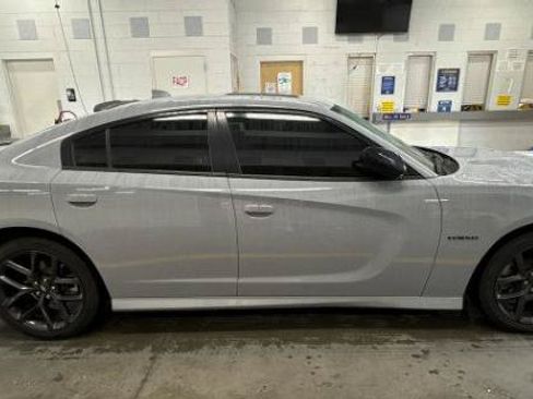 Used 2021 Dodge Charger R/T w/ Plus Group RWD image 4