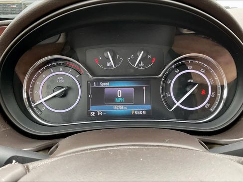 Used 2016 Buick Regal Premium image 25