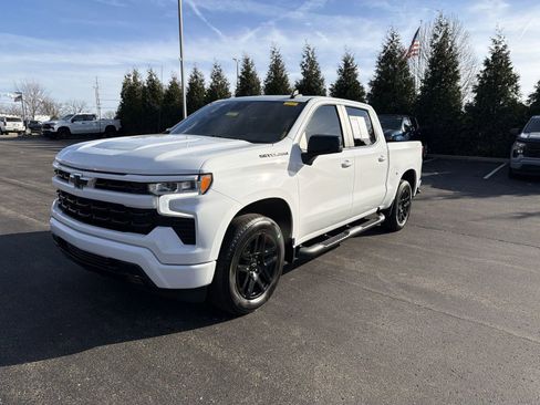 Used 2023 Chevrolet Silverado 1500 RST w/ Convenience Package II image 4