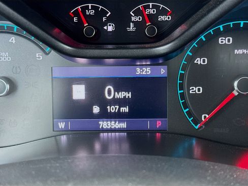 Used 2021 Chevrolet Colorado Z71 w/ Z71 Midnight Edition AWD/4WD image 8