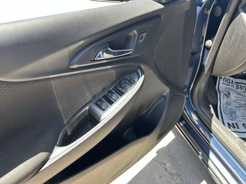 Used 2022 Chevrolet Malibu LT FWD image 18