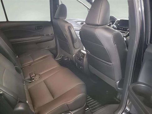 Used 2023 Honda Passport Elite image 30