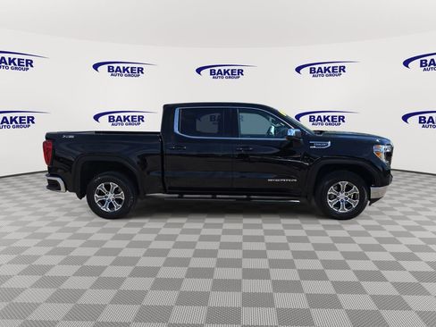 Used 2021 GMC Sierra 1500 SLE w/ X31 Off-Road Package AWD/4WD image 4