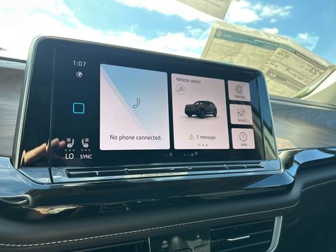 New 2026 Volkswagen Atlas SE image 29