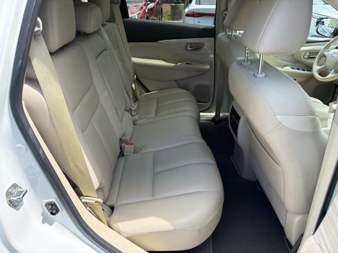 Used 2016 Nissan Murano SL FWD image 15