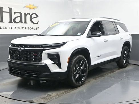 Used 2024 Chevrolet Traverse RS w/ LPO, Floor Liner Package image 34