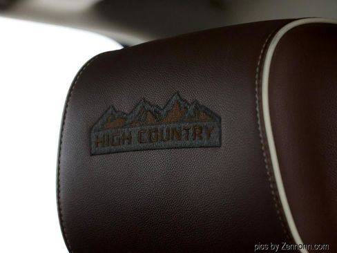 Used 2015 Chevrolet Silverado 1500 High Country w/ High Country Premium Package AWD/4WD image 14