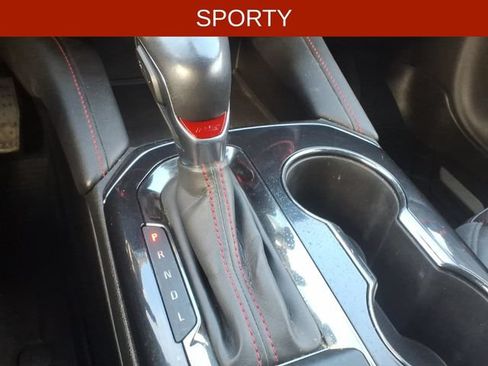 Used 2020 Chevrolet Blazer RS w/ LPO, Floor Liner Package FWD image 19