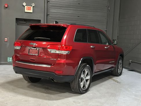 Used 2015 Jeep Grand Cherokee Limited w/ Luxury Group II AWD/4WD image 4