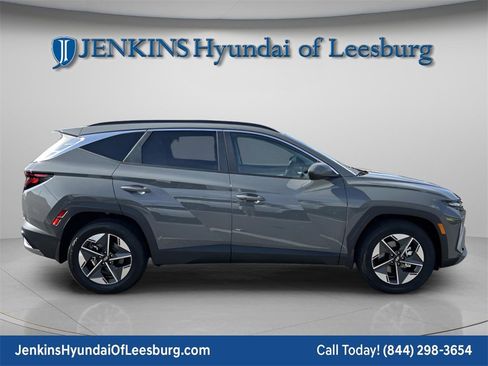 New 2026 Hyundai Tucson SEL image 2
