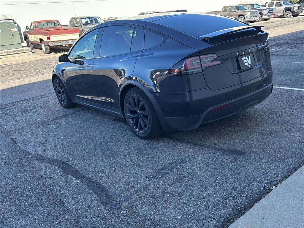 Used 2024 Tesla Model X AWD/4WD image 3