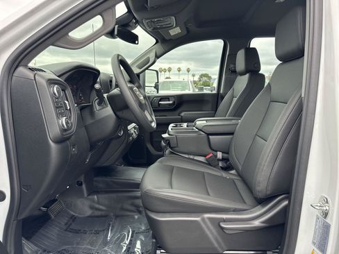 New 2026 GMC Sierra 2500 Pro w/ 1SA Pro Safety Plus Package AWD/4WD image 19