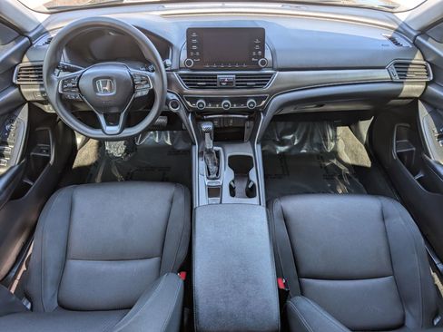 Used 2019 Honda Accord LX image 14