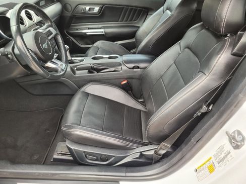 Used 2023 Ford Mustang Premium RWD image 17
