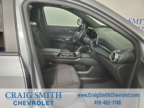 Used 2025 Chevrolet Equinox LT image 15