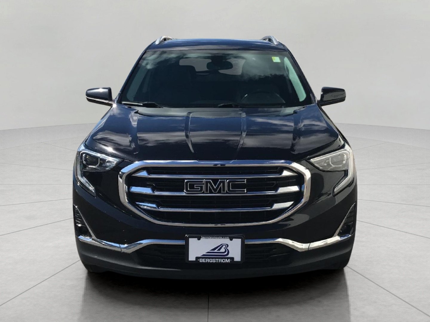 Used 2019 GMC Terrain SLT w/ Preferred Package FWD image 10