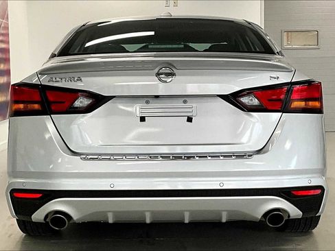 Used 2022 Nissan Altima 2.5 SL image 5