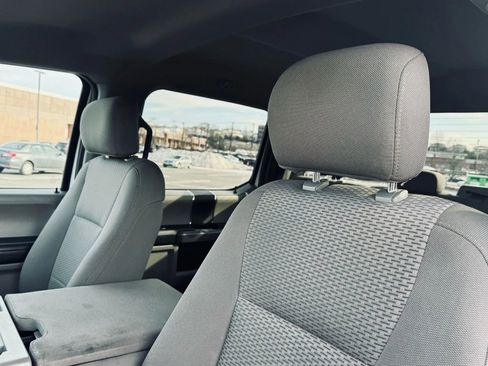 Used 2017 Ford F150 XLT image 9