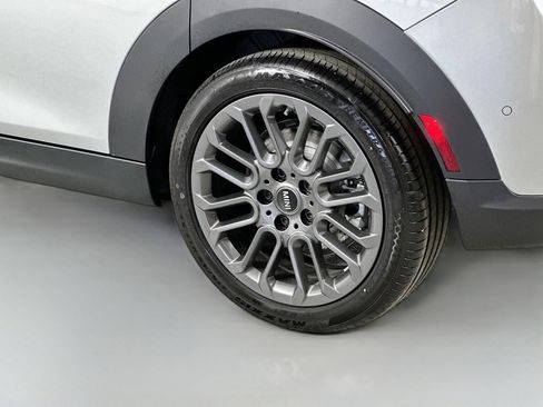 Used 2025 MINI Cooper S FWD image 29