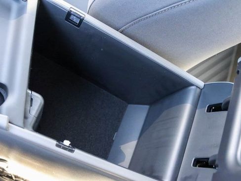 New 2026 Hyundai Elantra Sport image 14