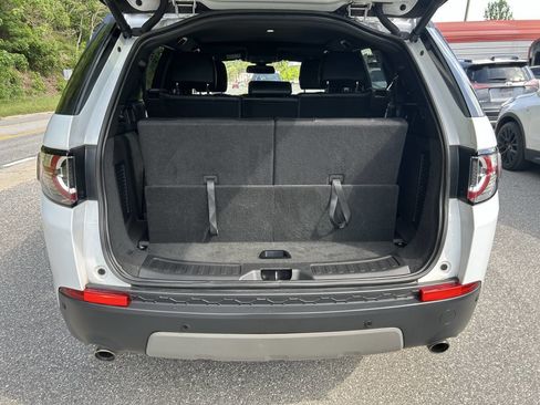 Used 2019 Land Rover Discovery Sport HSE AWD/4WD image 27