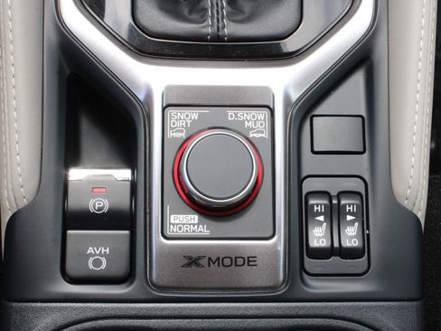 Used 2020 Subaru Forester Limited image 25