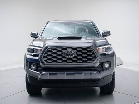 Used 2021 Toyota Tacoma TRD Sport AWD/4WD image 8