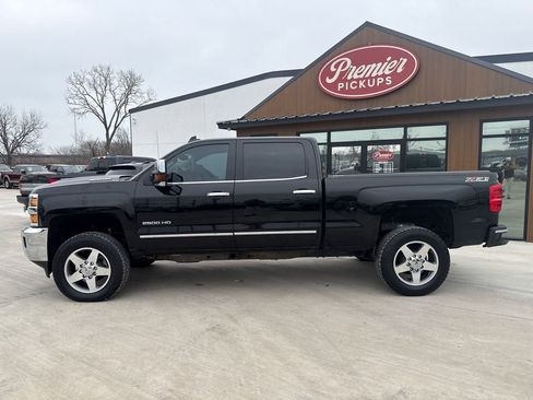 Used 2017 Chevrolet Silverado 2500 LTZ w/ Duramax Plus Package image 2