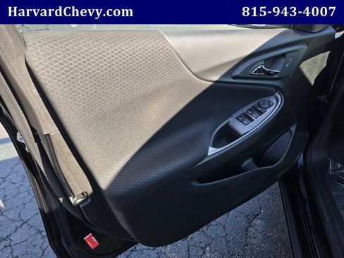 Used 2024 Chevrolet Malibu LT image 32